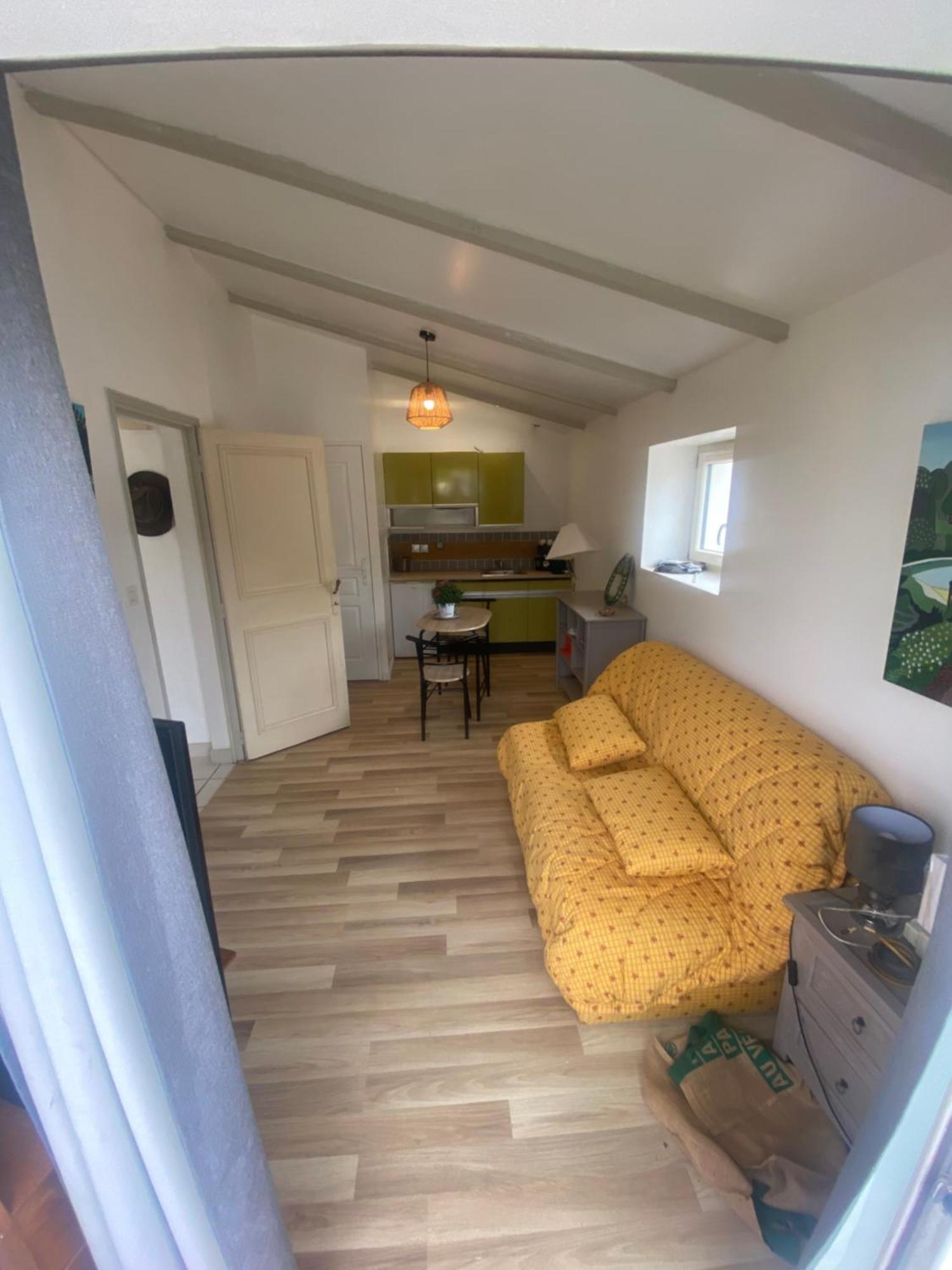 Petit Appartement Saint-Xandre Eksteriør billede